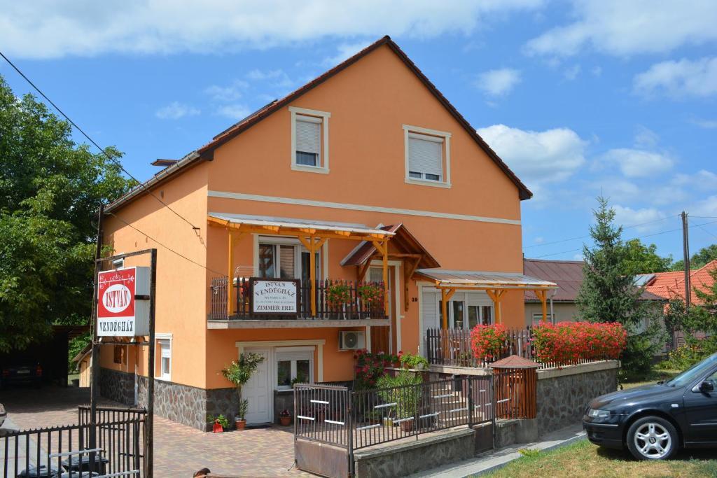 Istvan Vendeghaz Hotel Egerszalok Ngoại thất bức ảnh